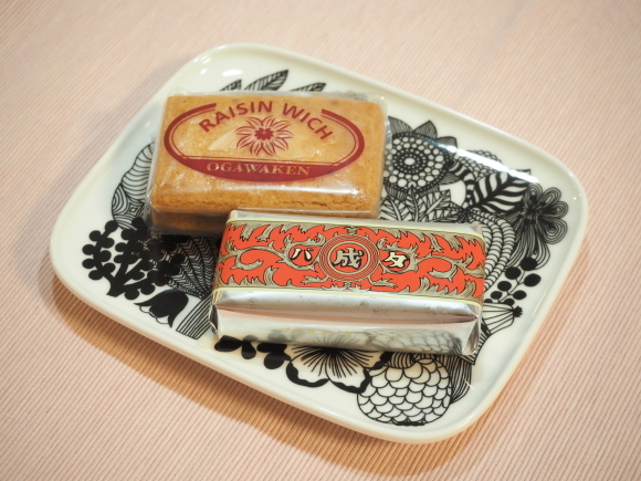 小川軒 レイズンウィッチ と六花亭 バターサンド This Life