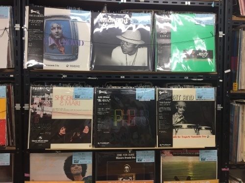 ジャズはジャズで入荷中!(本店2Fより)_e0191344_19300018.jpg