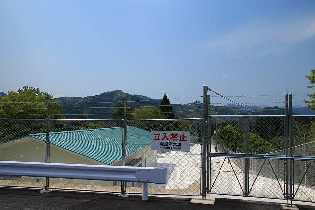 滝原森林公園を散策(撮影:4月29日)_e0321325_9294646.jpg