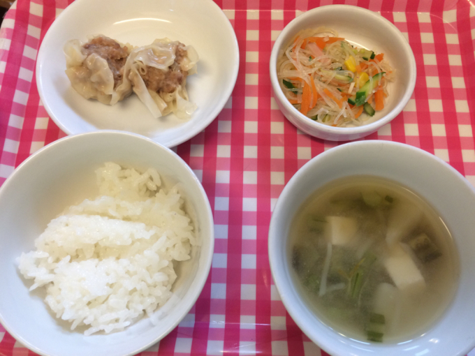 5月1日の給食 _c0293682_17321952.jpg