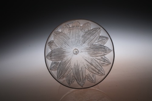 Rene Lalique \"LOTUS\"_c0108595_2364934.jpg