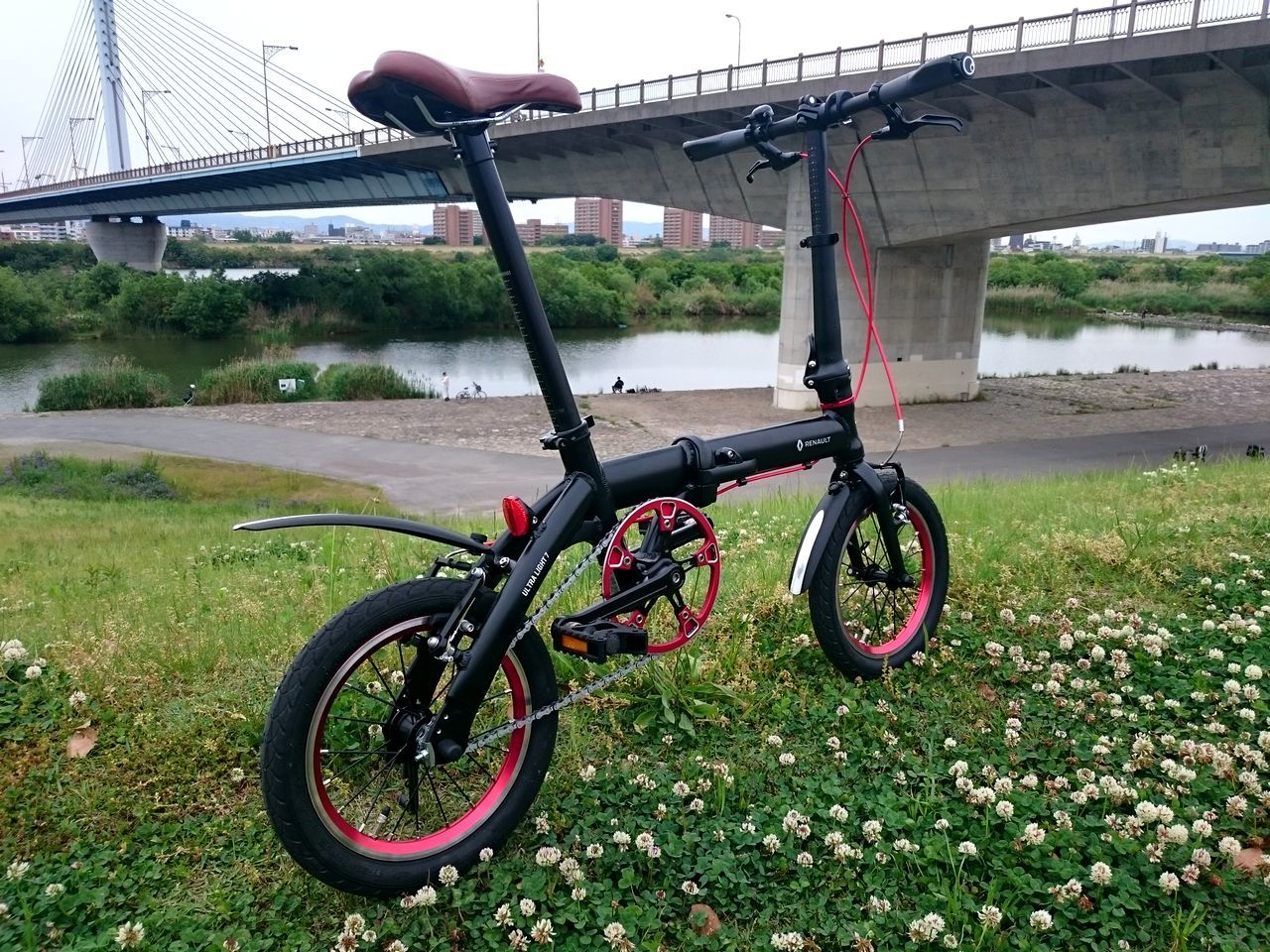 ルノー Ultra Light7 に泥除けを取り付ける 気まぐれ雑記 ルノー Ultra Light7 に泥除けを取り付ける 気まぐれ雑記