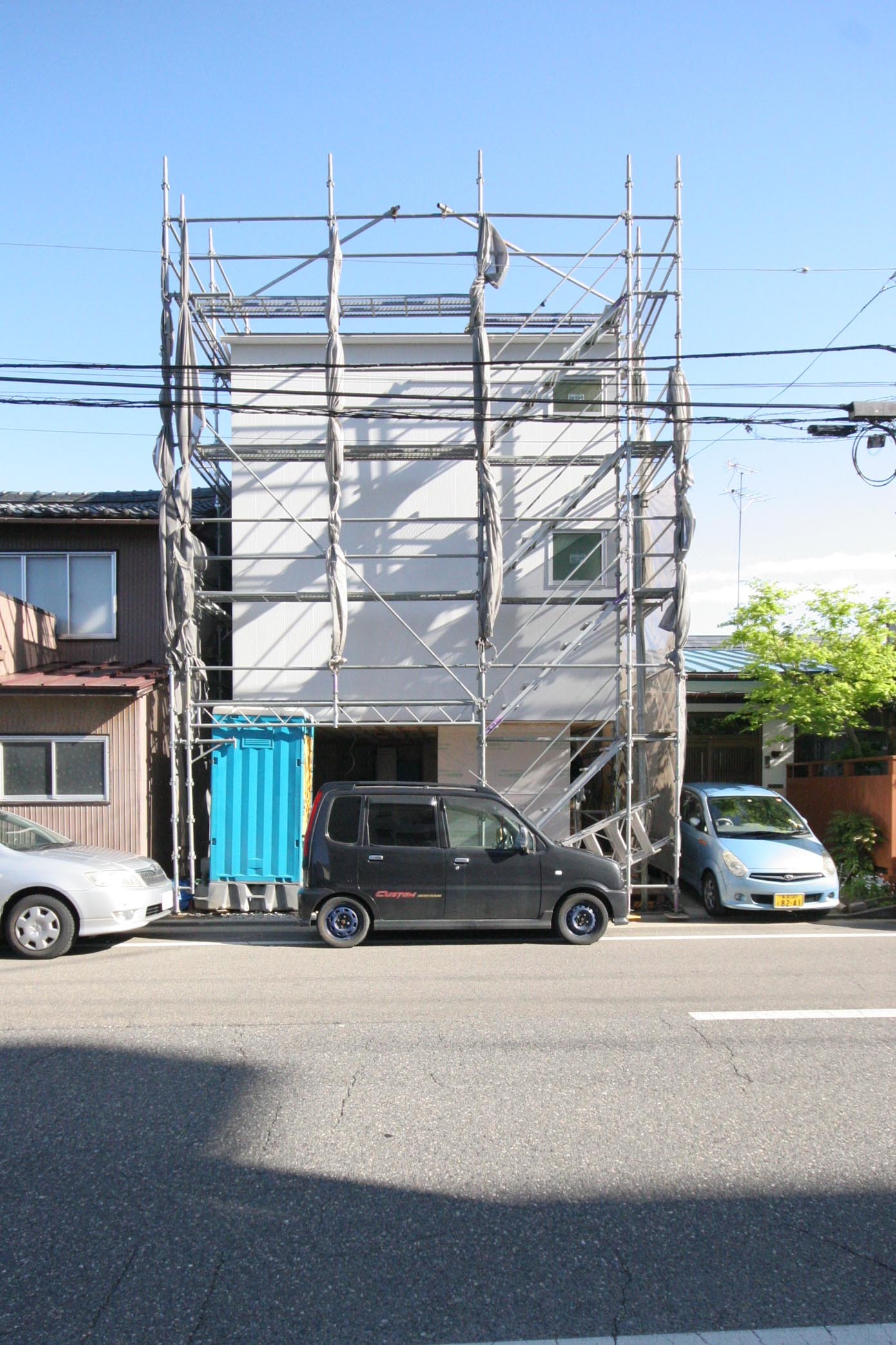 外観は極力シンプルに 白山浦の家_b0349892_05511565.jpg