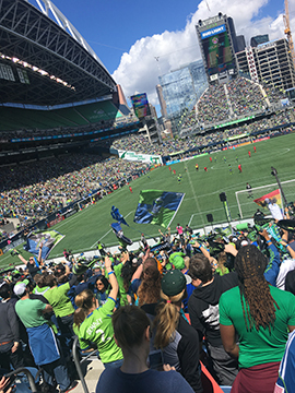 Seattle Sounders FC シアトル・サウンダーズの試合に行って、、、驚き満載！_f0364842_08413873.jpg