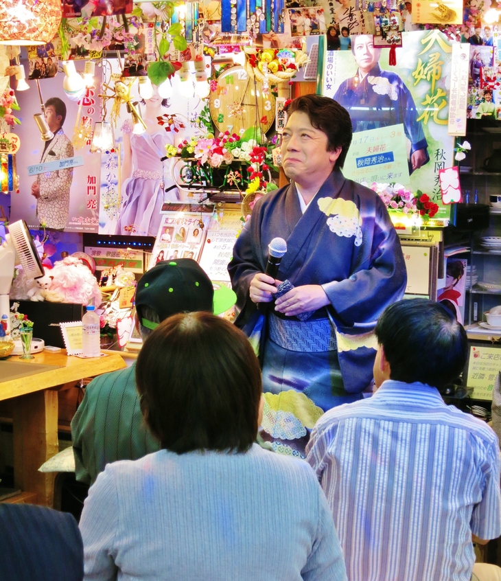 夫婦花発売記念ミニライブ・中野名曲堂_b0083801_1115462.jpg