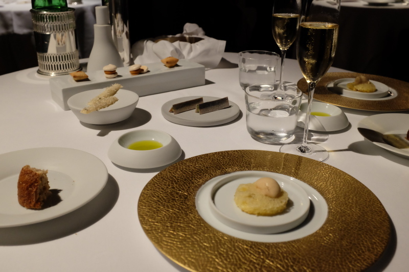 モデナの3つ星レストラン”Osteria Francescana オステリア