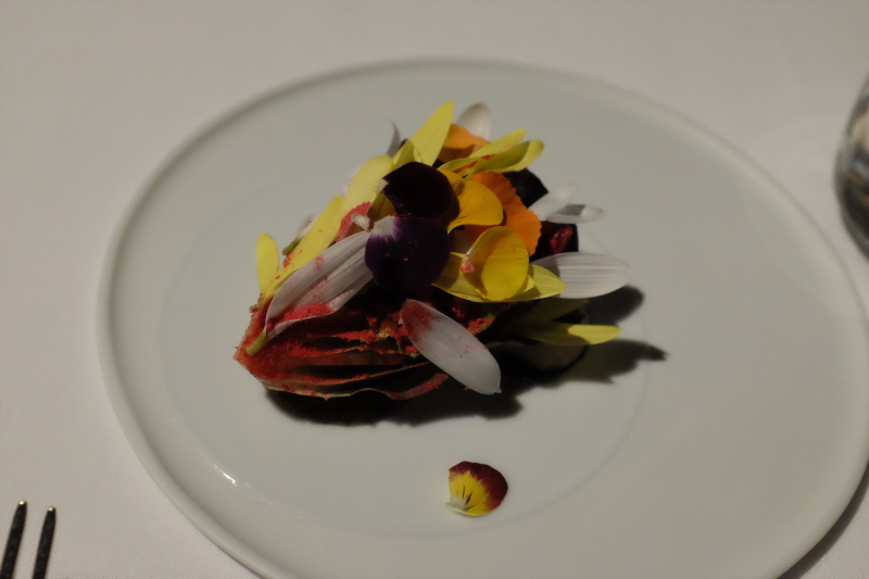 モデナの3つ星レストラン”Osteria Francescana オステリア