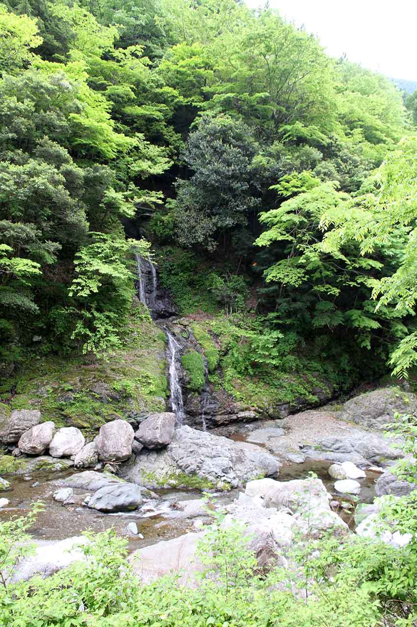 「剣山スーパー林道マップ」と「出合ゆず大橋」「大轟の滝」「大釜の滝」♪_d0058941_21552845.jpg