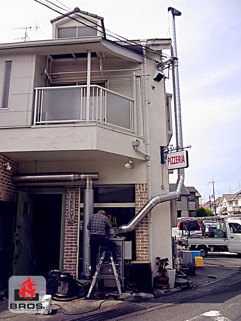 大阪府 枚方市 ピザ窯 煙突掃除_e0340651_14052511.jpg