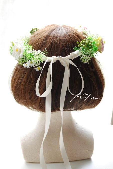 ピンクガーベラとかすみ草の花冠&リストレット!_a0136507_22543240.jpg