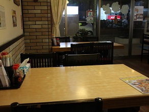 沖縄料理の食堂みかどでふーちゃんぷるー_c0030645_2332654.jpg