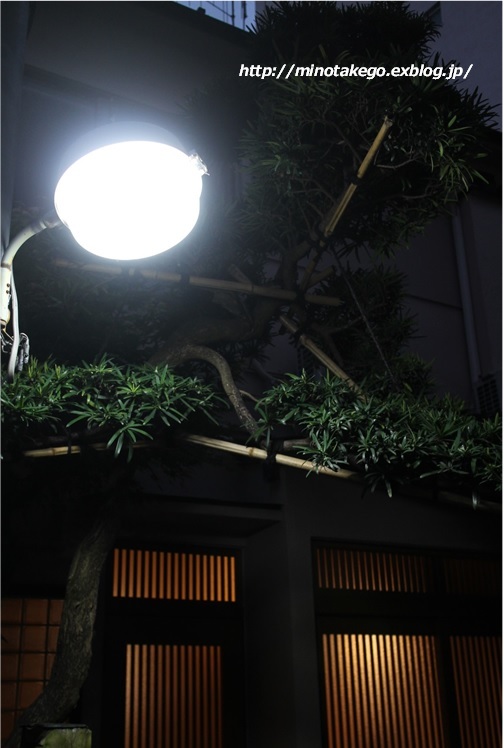 受け継ぐ家 ~外灯を自動点滅式にリノベーション~_e0343145_09263682.jpg