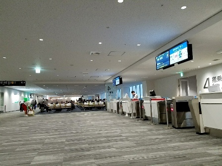 「九州・福岡空港・波乱の幕開け」_e0292271_12332640.jpg