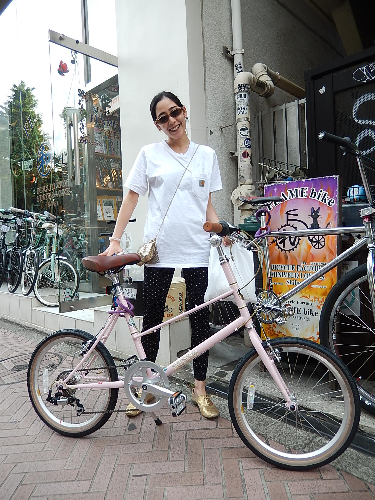 5月21日 渋谷 原宿 の自転車屋 FLAME bike前です_e0188759_19263151.jpg