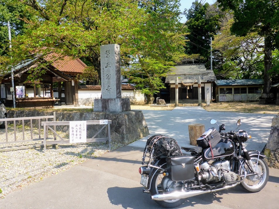 旧車で巡る「奥の細道」_b0238789_15354879.jpg