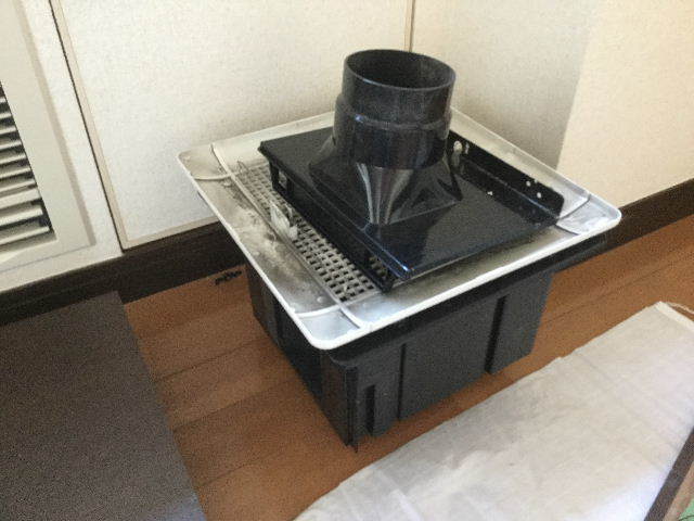 UB解体工事 今日はちょっと手ごわいぞ。戦利品あり_f0031037_19005403.jpg