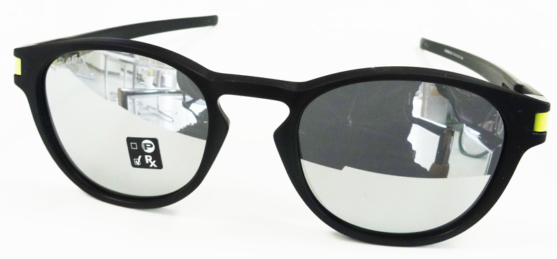 OAKLEY(オークリー)ライフスタイルサングラスLATCH(ラッチ)ヴァレンティノ ロッシ シグネチャーモデル入荷!_c0003493_11352887.jpg