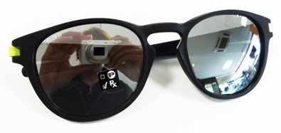 OAKLEY(オークリー)ライフスタイルサングラスLATCH(ラッチ)ヴァレンティノ ロッシ シグネチャーモデル入荷!_c0003493_11360412.jpg