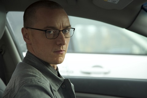 スプリット (M・ナイト・シャマラン監督 / 原題 : SPLIT)_e0345320_23421504.jpg