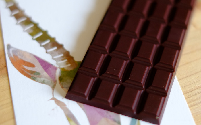 「LA CHOCOLATERIE NANAIRO（なないろ）のチョコレート」_a0000029_14310859.jpg