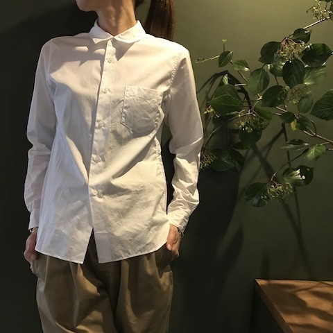 ショートパンツ　と　シャツ_d0364239_18013143.jpg