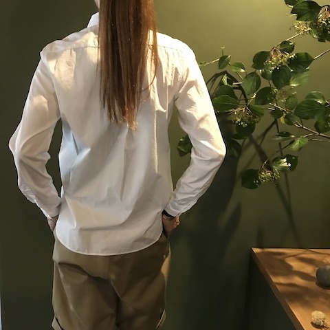 ショートパンツ　と　シャツ_d0364239_18030263.jpg