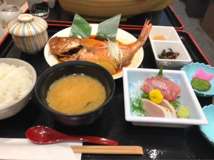 伊豆の旅7  5月22日熱海にて_a0002209_12175631.jpg