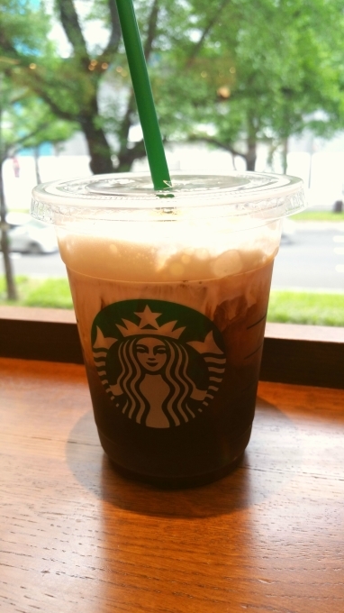 コールドブリュークリームフロート♪_e0199114_11540569.jpg