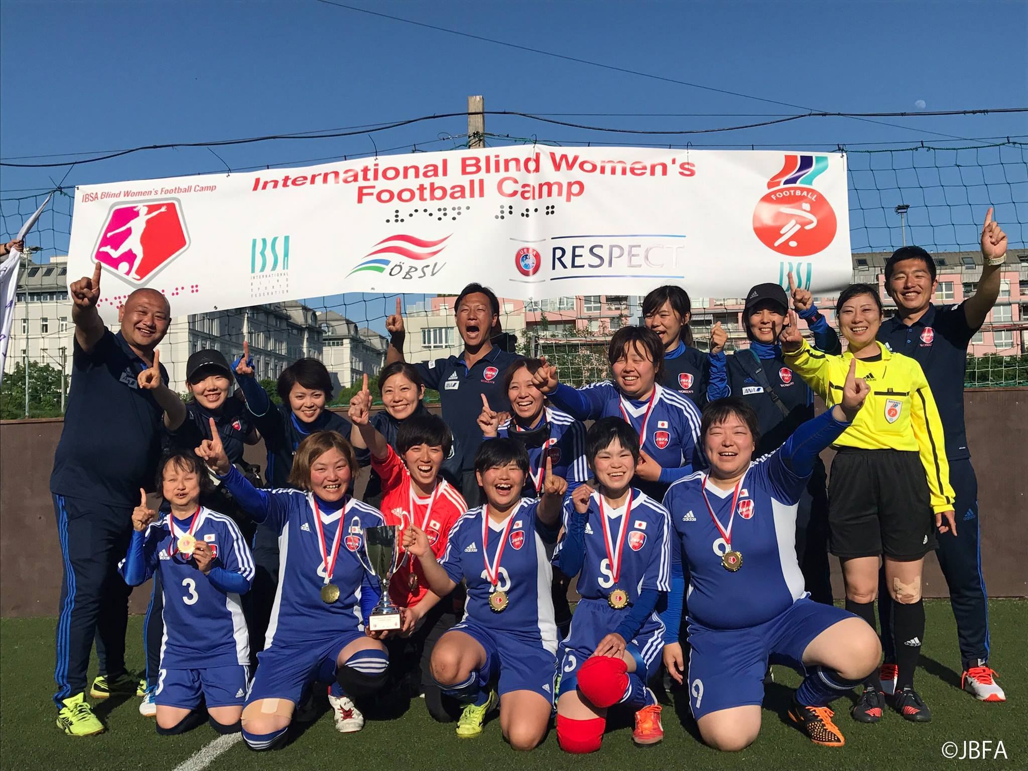 初優勝 国際大会でブラインドサッカー女子日本代表 青梅スポーツ