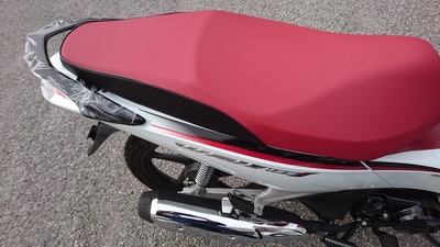 板橋のPCXにバイクザシートインサイド_e0114857_10402858.jpg