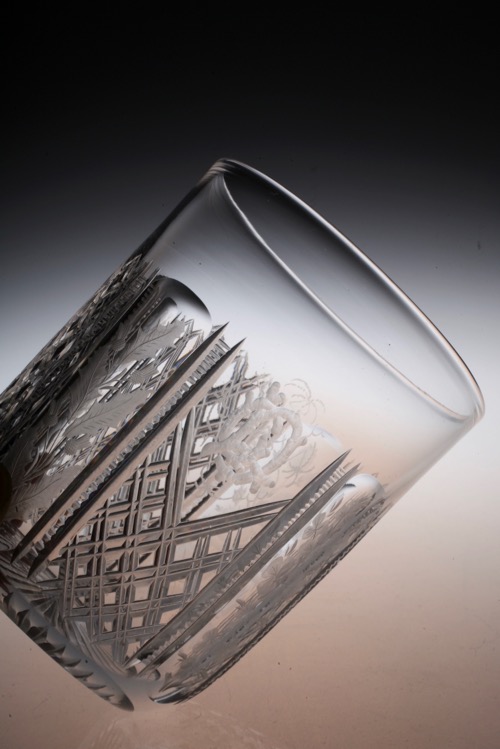 Lobmeyr Short Tumbler \"ENGLAND\"_c0108595_232588.jpg
