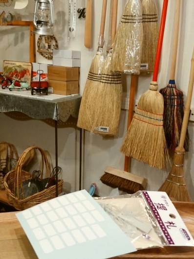 明日5/28と6月は店舗休業です。_f0255704_22454970.jpg