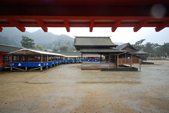 厳島神社の中の天神社本殿_c0195909_10574702.jpg