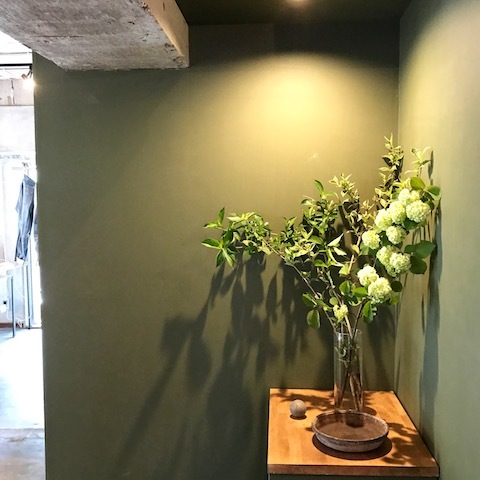 Debby 店内へ　GO !!!!!_d0364239_13110218.jpg