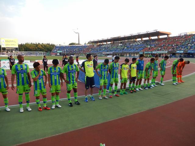 湘南vs山形@ShonanBMWスタジアム平塚(参戦)_b0000829_8471980.jpg