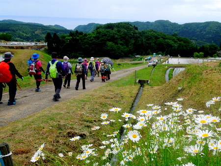 千石池ダム湖と長坂の棚田_e0153040_17093578.jpg