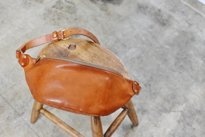 SLOW ･･･ FUNNY BAG　＆　2WAY TOTE　　LEATHER BAG の極み★★_d0152280_03231599.jpg