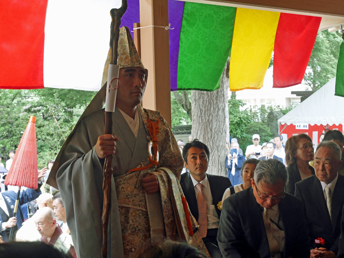 臨済宗建長寺派「宗禅寺」高井和正和尚の晋山式に参列5・27_c0014967_815117.jpg