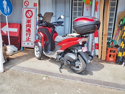 今日の文書配布はバイクで！_c0336902_21082256.jpg