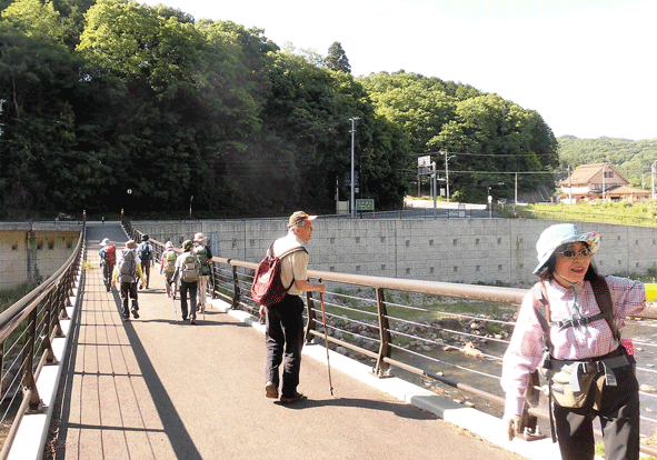 e0371039_1981621.gif