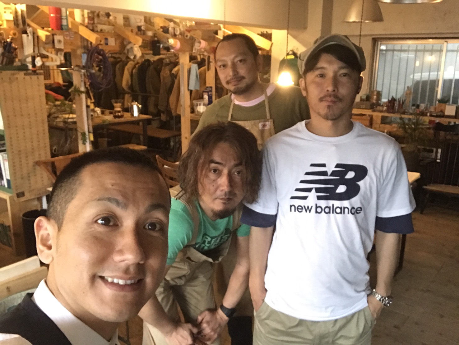 6月1日 木曜日のひとログ!!!!!(´▽`) 夏休みに向けてリッチなレンタカーはいかが??TOMMY_b0127002_17415699.jpg