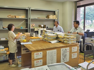 配送日は事務長会議!_c0336902_15424614.jpg