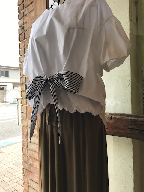 ☆新作の洋服入荷しました☆_a0143711_1632316.jpg