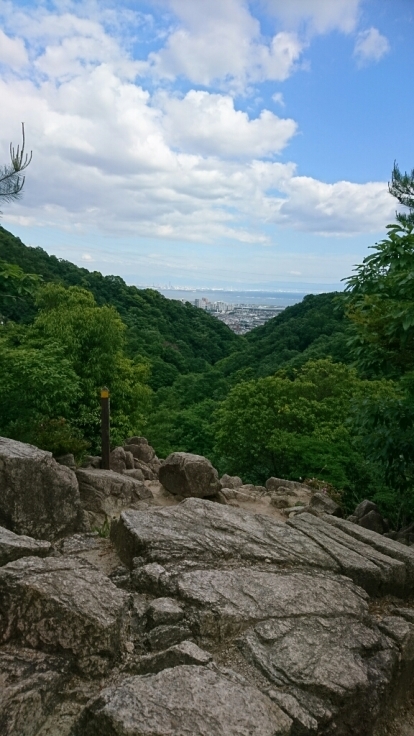 六甲　芦屋川駅～地獄谷〜荒地山～芦屋川駅_b0148050_18563520.jpg