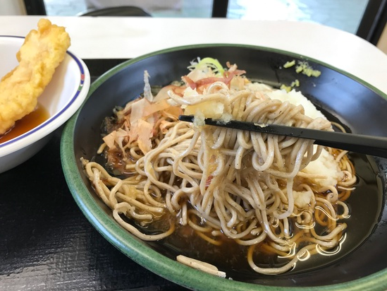 冷やしおろし蕎麦とイカ天@あじさい茶屋(八王子駅横浜線ホーム)_c0212604_11533740.png