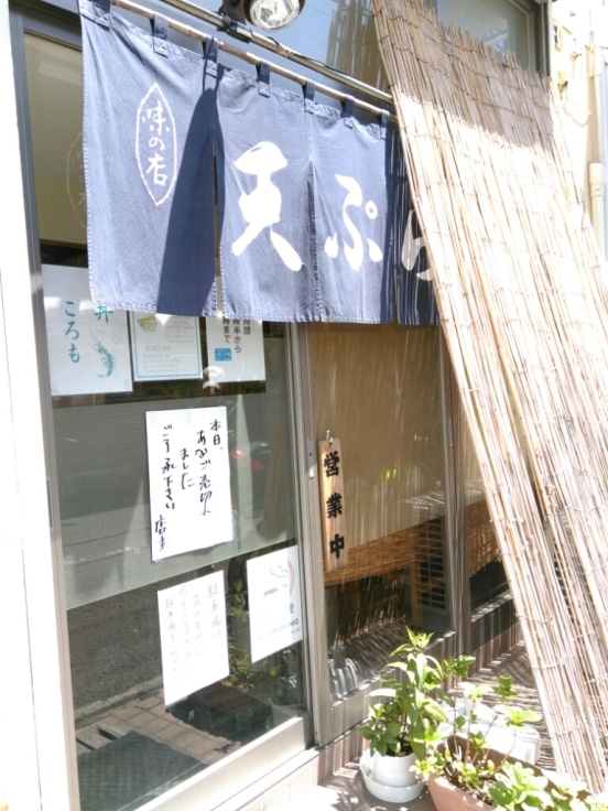 a0048463_12050283.jpg
