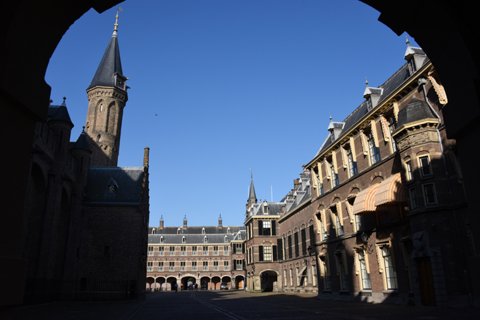 ぜひ訪れたい！オランダ・デンハーグ・ビネンホフ写真　Binnenhof photo_e0171573_2031727.jpg