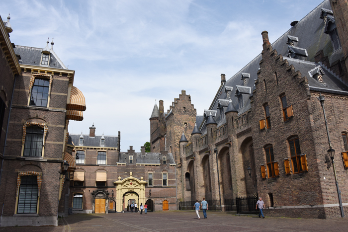 ぜひ訪れたい！オランダ・デンハーグ・ビネンホフ写真　Binnenhof photo_e0171573_203257.jpg
