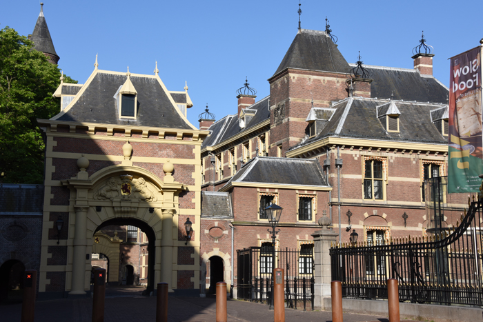 ぜひ訪れたい！オランダ・デンハーグ・ビネンホフ写真　Binnenhof photo_e0171573_2045915.jpg