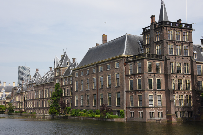 ぜひ訪れたい！オランダ・デンハーグ・ビネンホフ写真　Binnenhof photo_e0171573_2072648.jpg
